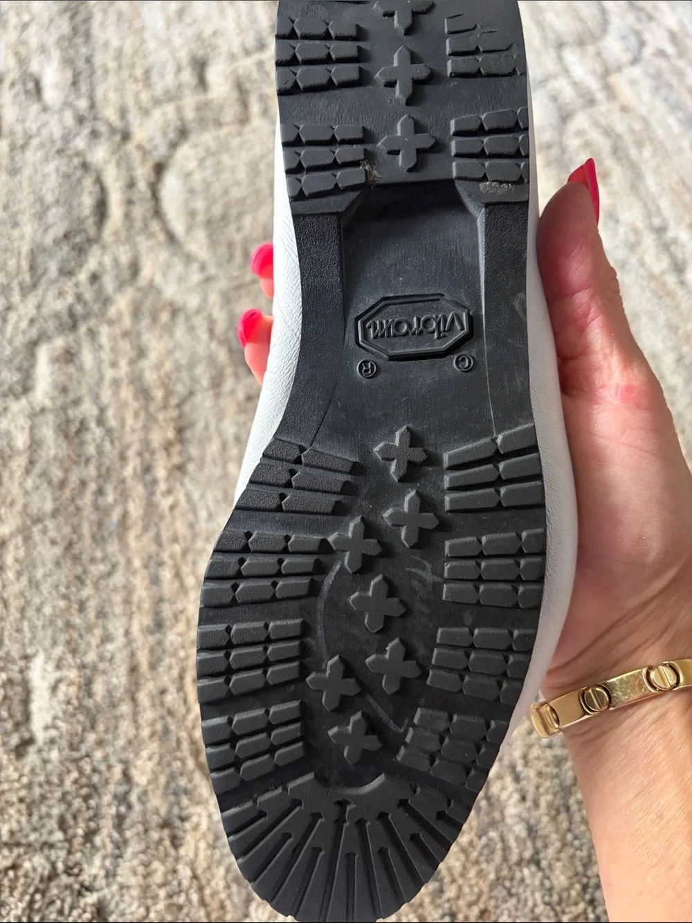 CHANEL White Leather CC Logo Loafers